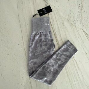 NWT NVGTN Seamless *Camo Print* High Waist Leggings in Light Grey size XS